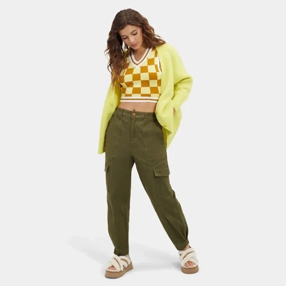 UGG - Kensley Cargo Pant - Olive - Picture 1 of 15